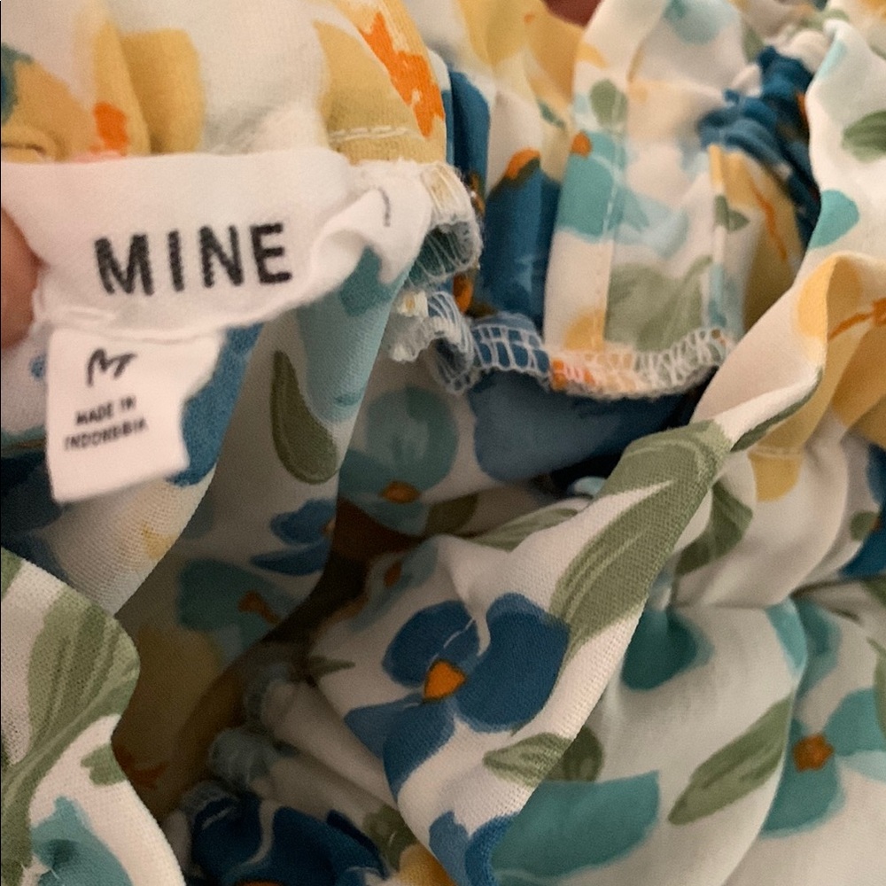 Mine Floral Ruffle Strap Blouse - Picture 2 of 3
